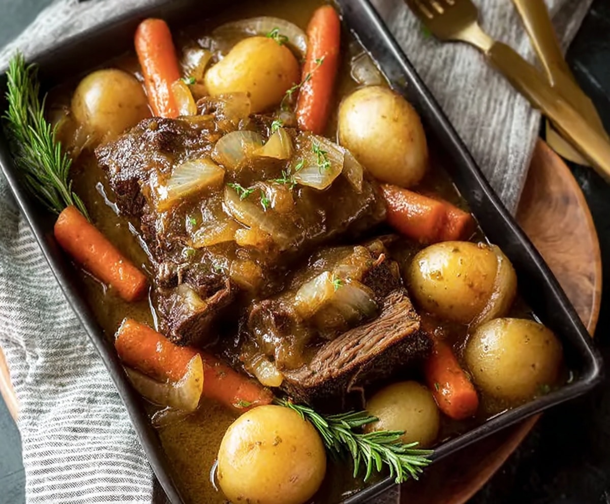 Tender Onion Soup Pot Roast
