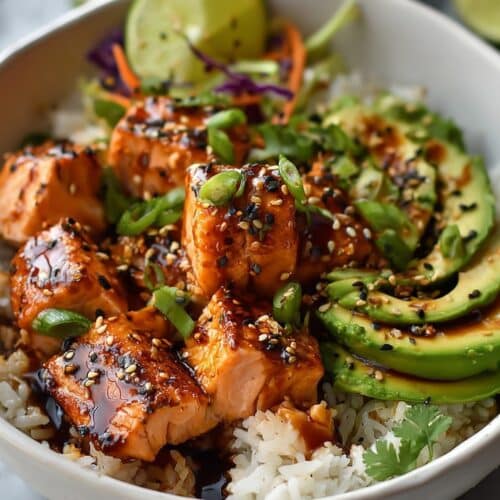 Sweet and Spicy Salmon Bowls