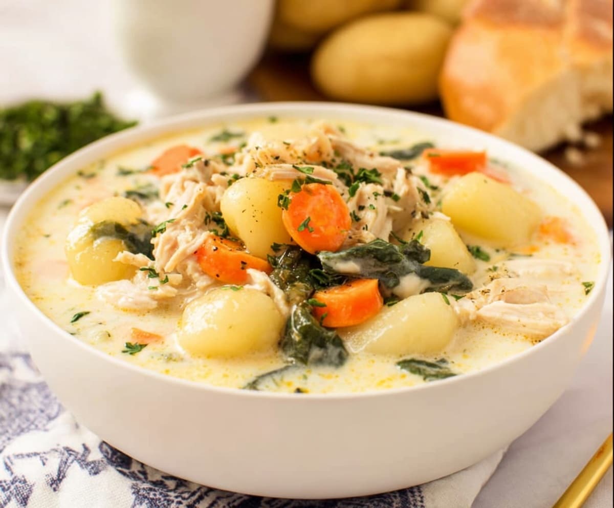 Crockpot Chicken Gnocchi Soup