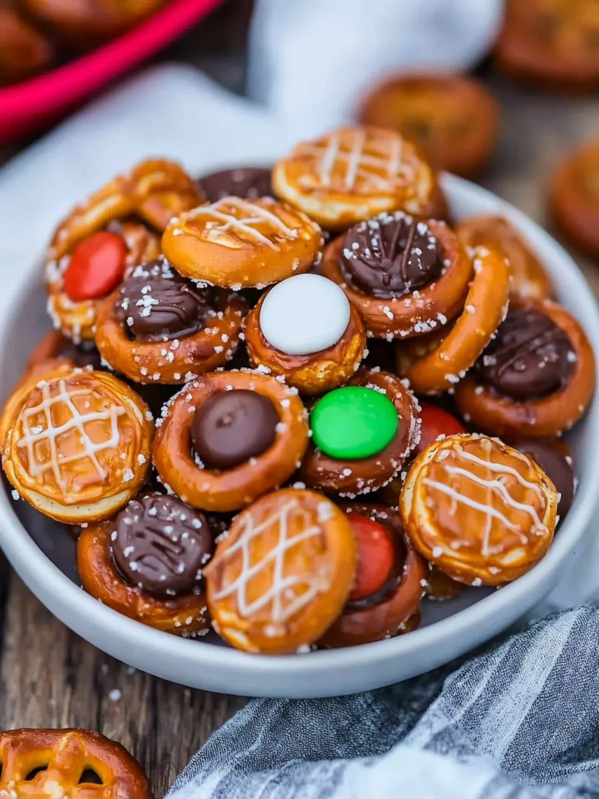 rolo pretzel bites