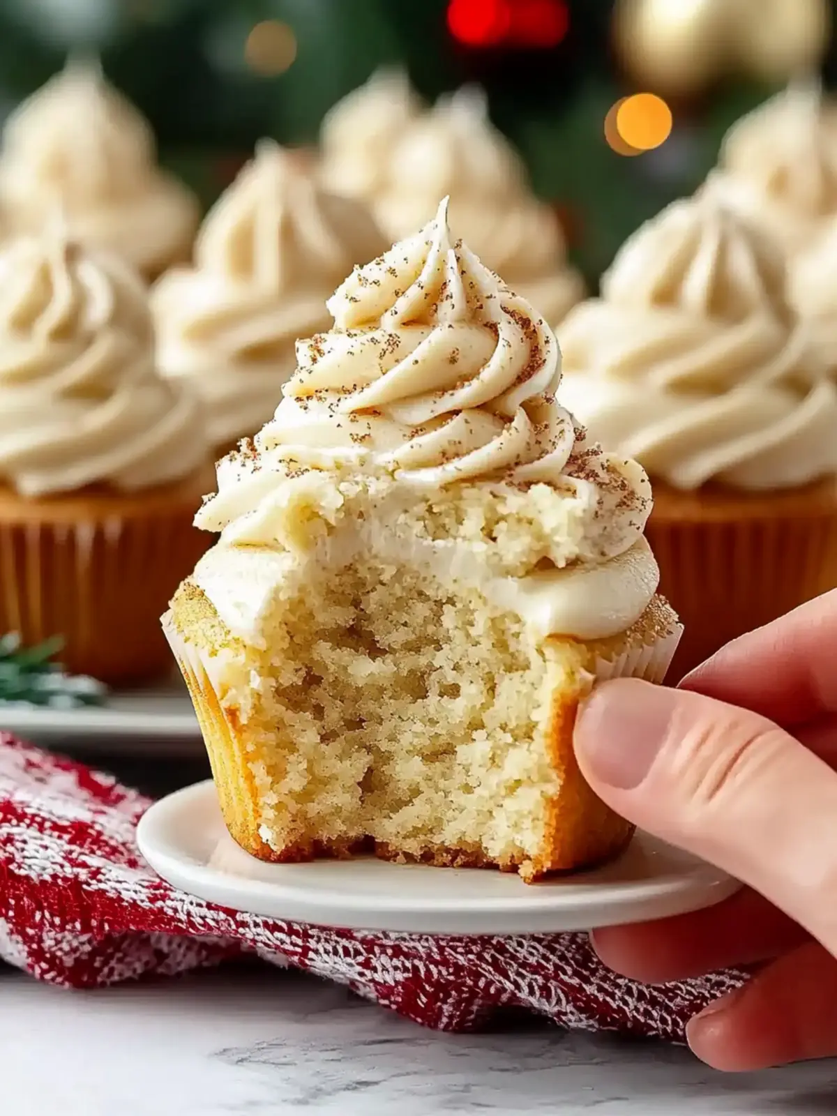 Delicious Eggnog Cupcakes