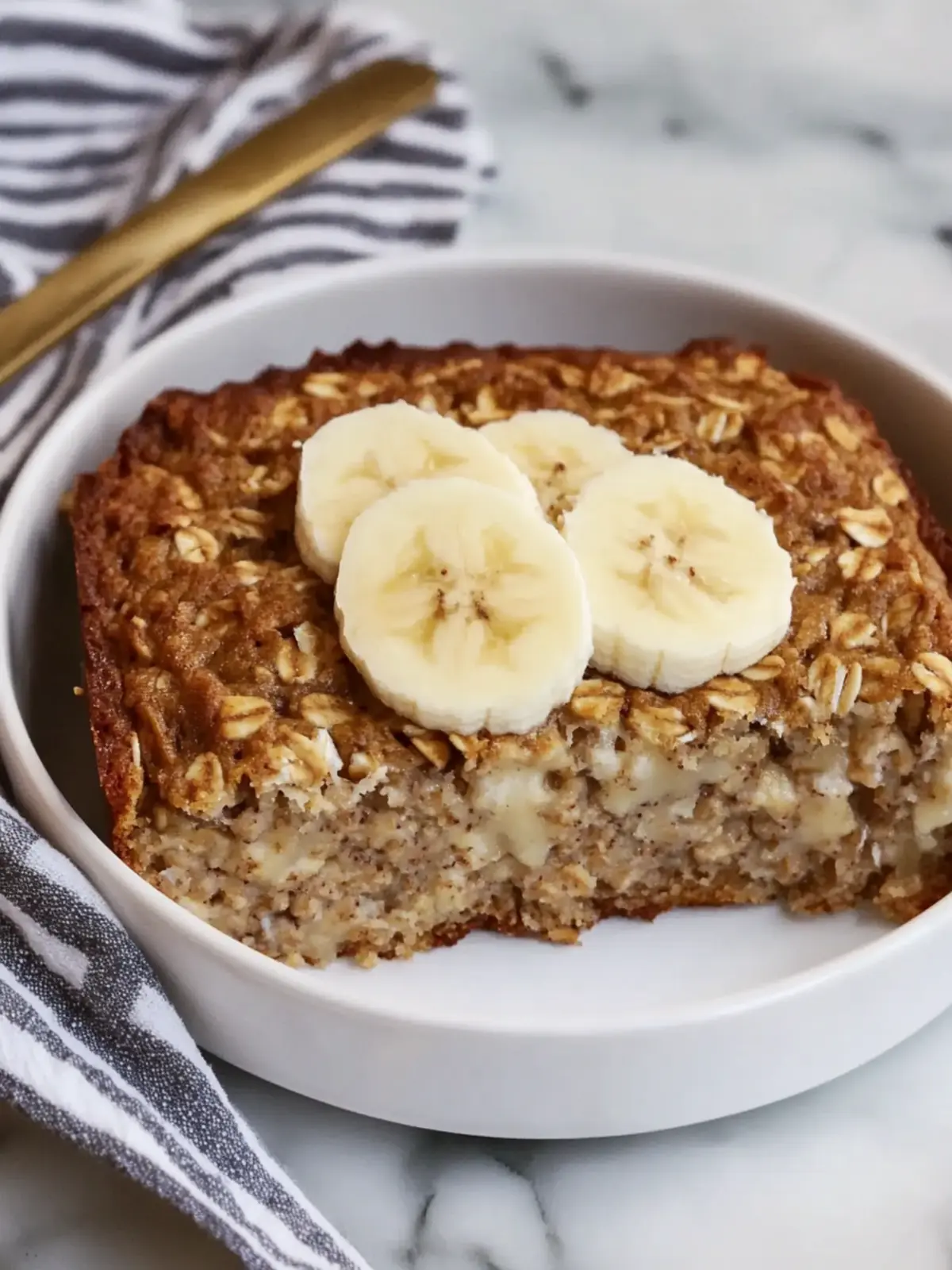 Delicious Banana Bread Baked Oatmeal for a Healthy Start