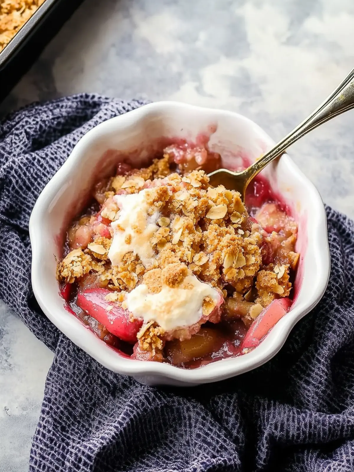 Irresistible Rhubarb Crisp Recipe That Leaves You Craving More